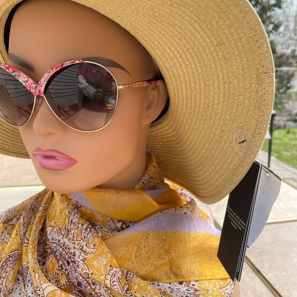 Emilio Pucci Butterfly Sunglasses - Picture 4 of 13